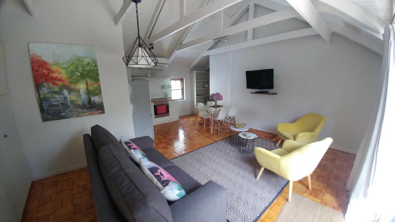 סטלנבוש Aan De Vliet Guest House מראה חיצוני תמונה
